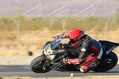 media/Dec-07-2024-CVMA (Sat) [[21c5f1ef85]]/Race 11-Amateur Supersport Open/